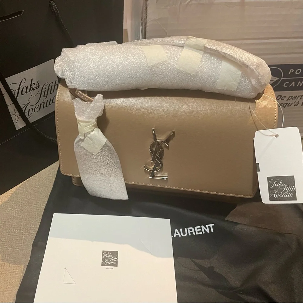 Sold - Picture 2 of 7